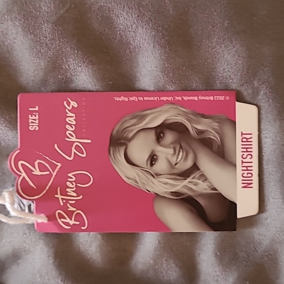 Britney Spears Nightshirt, Black, Size L. - Picture 6 of 6